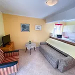 Leonarda Apartmán *